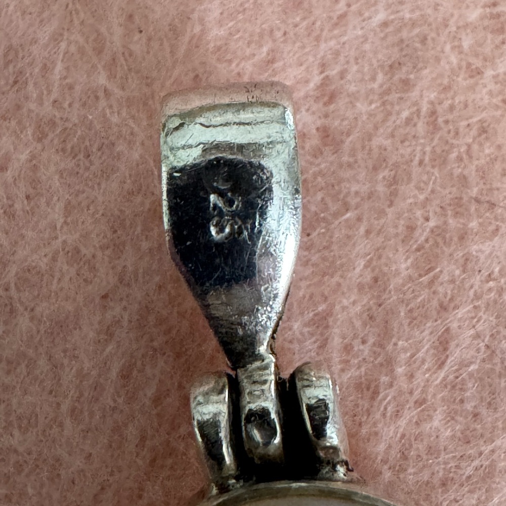 Elegant Large Pearl White Druzy Quartz in 925 Silver Pendant 1.5” - Picture 3 of 3